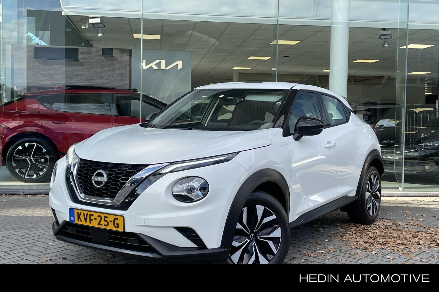 Nissan Juke - 1.0 DIG-T Acenta | Automaat | Airco | Apple Carplay / Android Auto | Cruise | Camera | - AutoWereld.nl