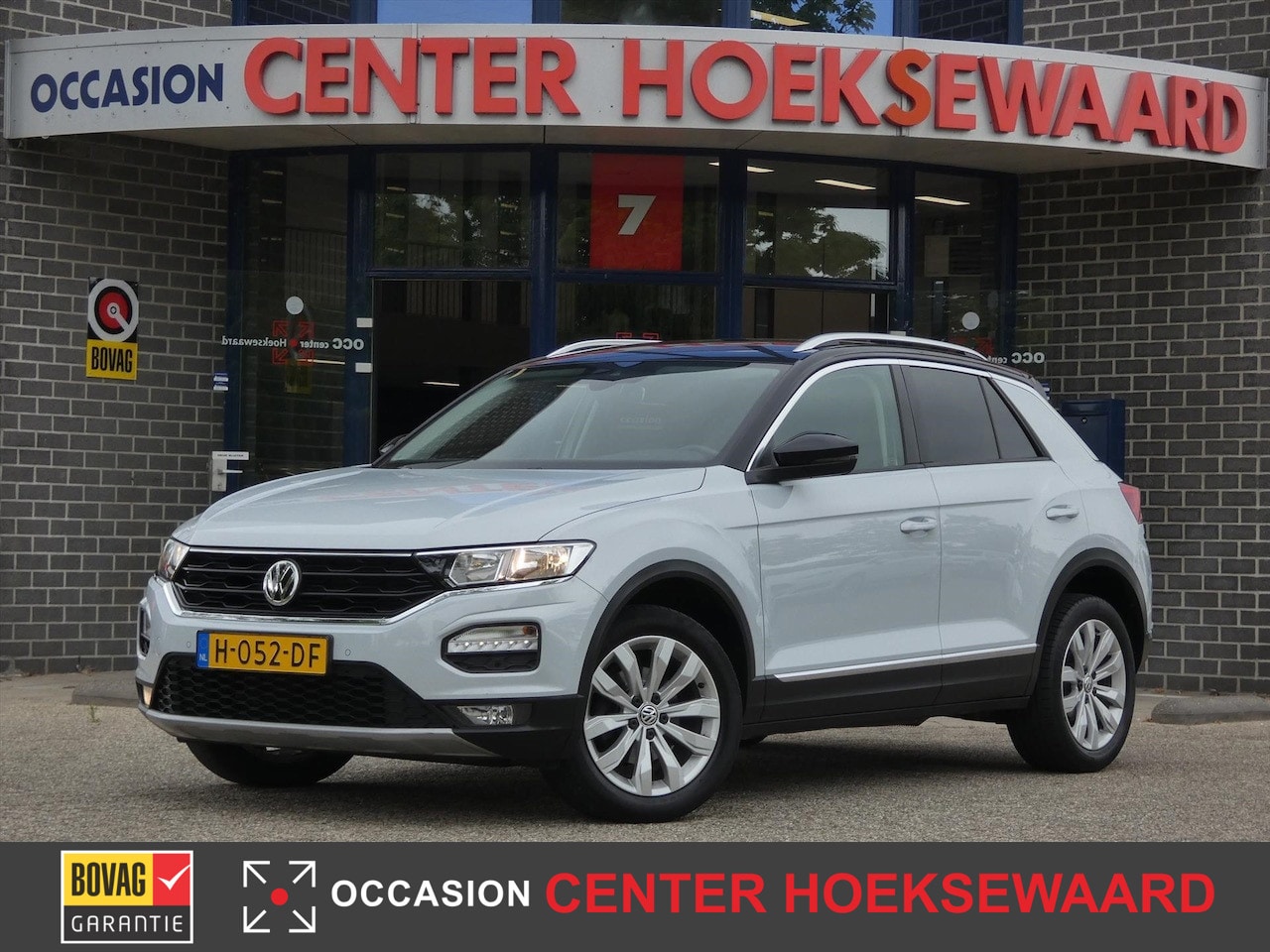 Volkswagen T-Roc - 1.0 TSI Style Plus Pack | 17"inch | Two-Tone | Privacy | 2xPDC | - AutoWereld.nl