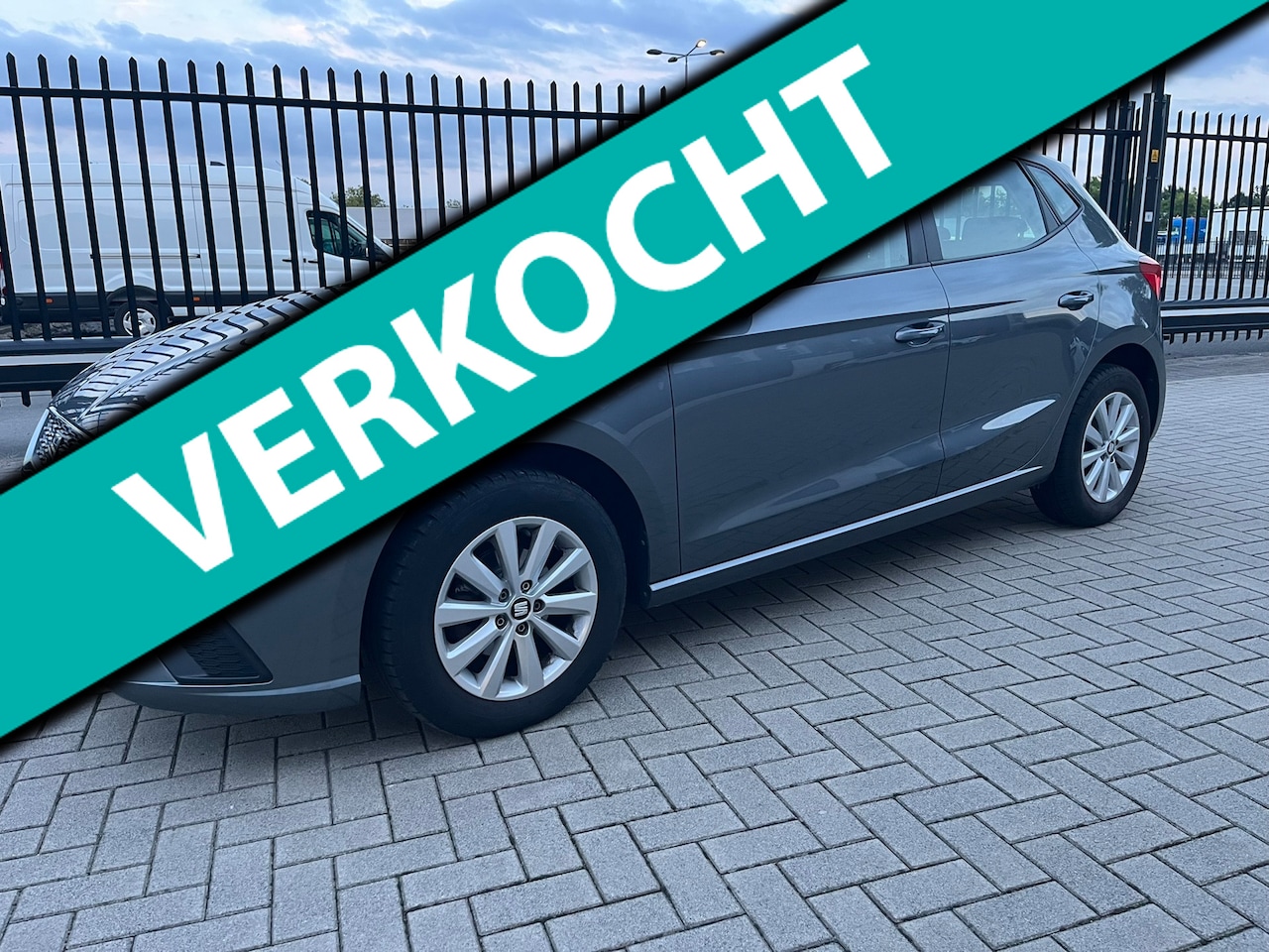 SEAT Ibiza - 1.0 75PK Xenon LED Bluetooth Cruisectrl TOP - AutoWereld.nl