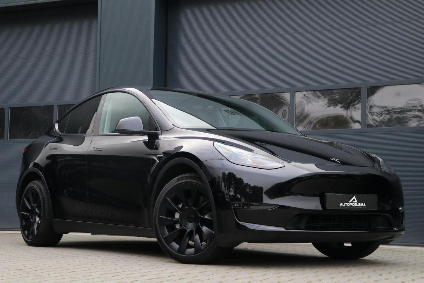 Tesla Model Y - Long Range AWD 75 kWh 351PK Panodak 360View Premium 20'Inch DualMotor Stoelverwarming Voor - AutoWereld.nl
