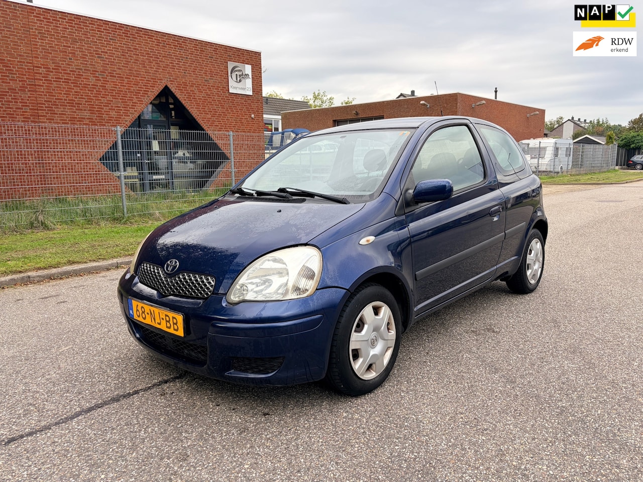 Toyota Yaris - 1.3 VVT-i Sol Met 1Jaar APK - AutoWereld.nl