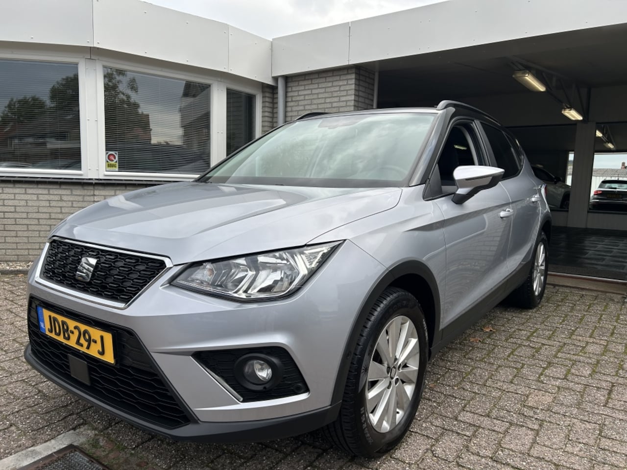 SEAT Arona - 1.0 TSI 116pk Style Navi / Clima - AutoWereld.nl