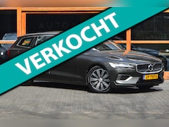 Volvo V60 - T8 Hybride AWD Inscription | Panoramadak | Camera | Stoelverwarming | BLIS | Trekhaak |
