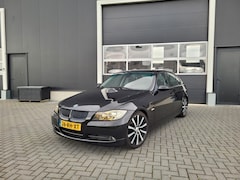 BMW 3-serie - 325i N52 2.5 Executive | Handgeschakeld | Xenon