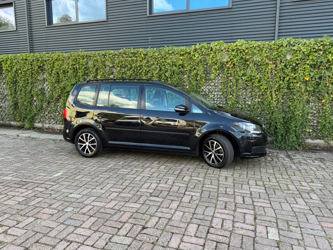 Volkswagen Touran - 1.4 TSI Comfortline 7p 1.4 TSI Comfortline 7p. - AutoWereld.nl