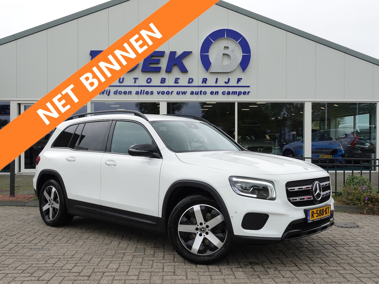 Mercedes-Benz GLB - 250 4MATIC 225PK Premium Plus TREKH. | MATRIX | H-LEER | WIDE SCREEN - AutoWereld.nl