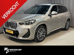 BMW X1 - sDrive18i M Sport Shadow Line 18"/Sportstoelen/Keyless/Alarm/Adaptief LED/Stoelverwarming/