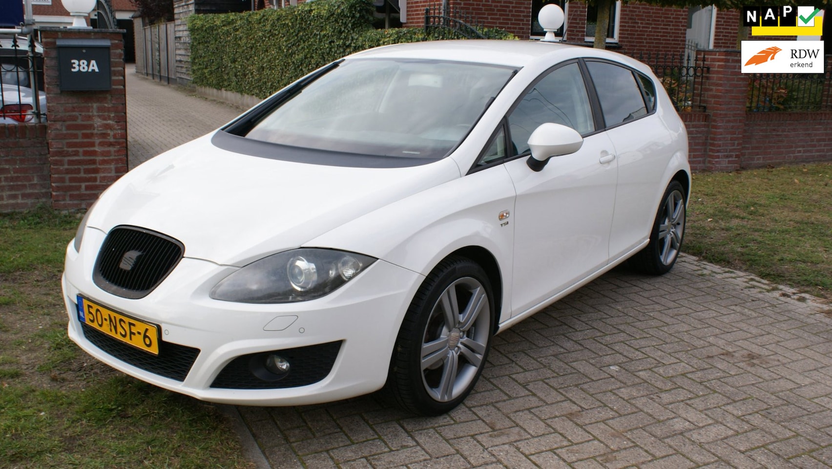 SEAT Leon - 1.2 TSI Businessline High 1.2 TSI Businessline High - AutoWereld.nl