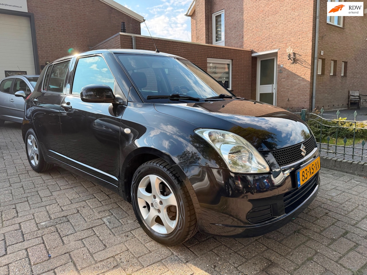 Suzuki Swift - 1.3 GLS 1.3 GLS nieuwe apk - AutoWereld.nl