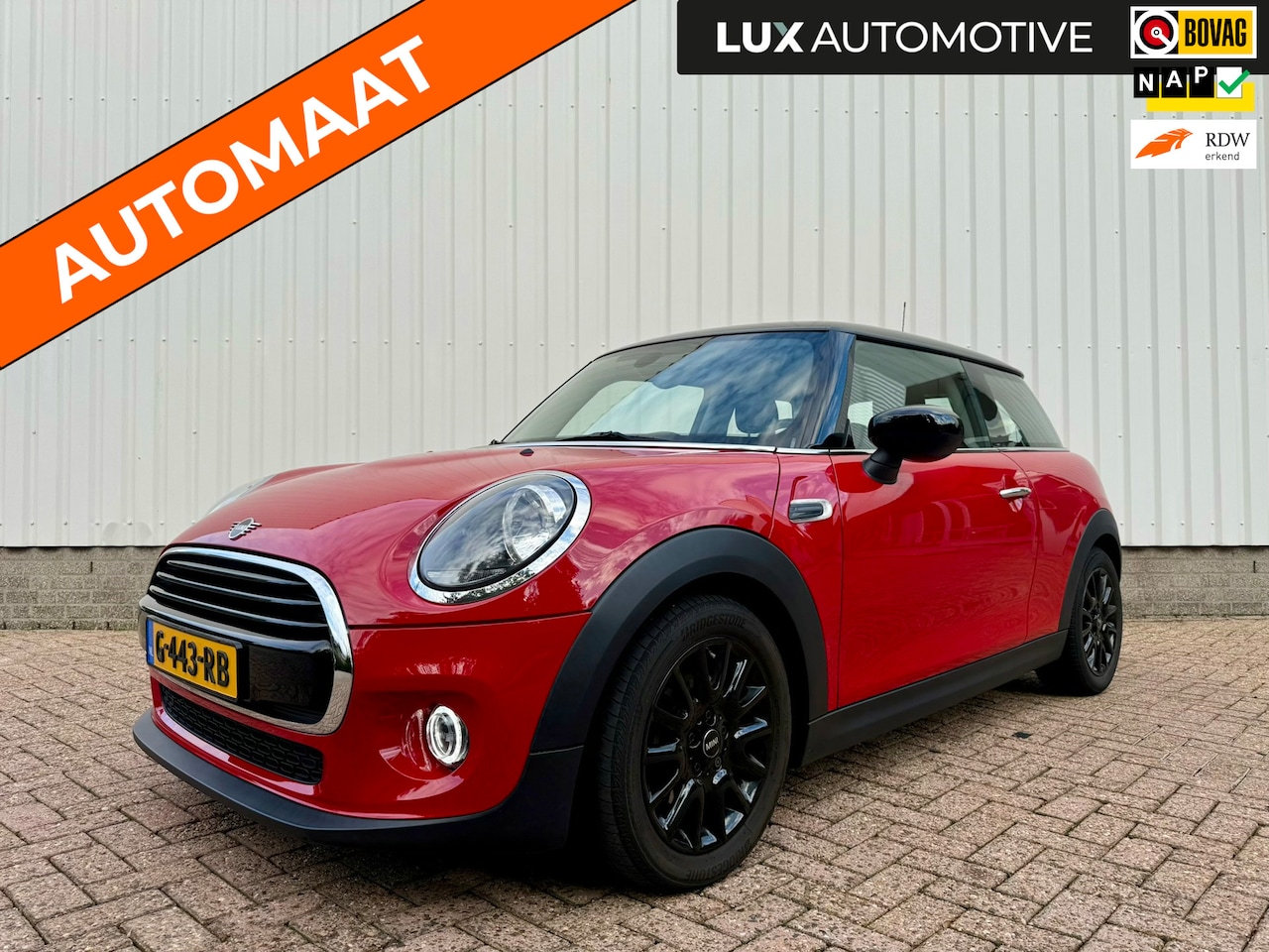 MINI 3-Deurs - 1.5 Cooper Automaat, CarPlay, Navi, Business Pakket, Sportstuur, NAP - AutoWereld.nl