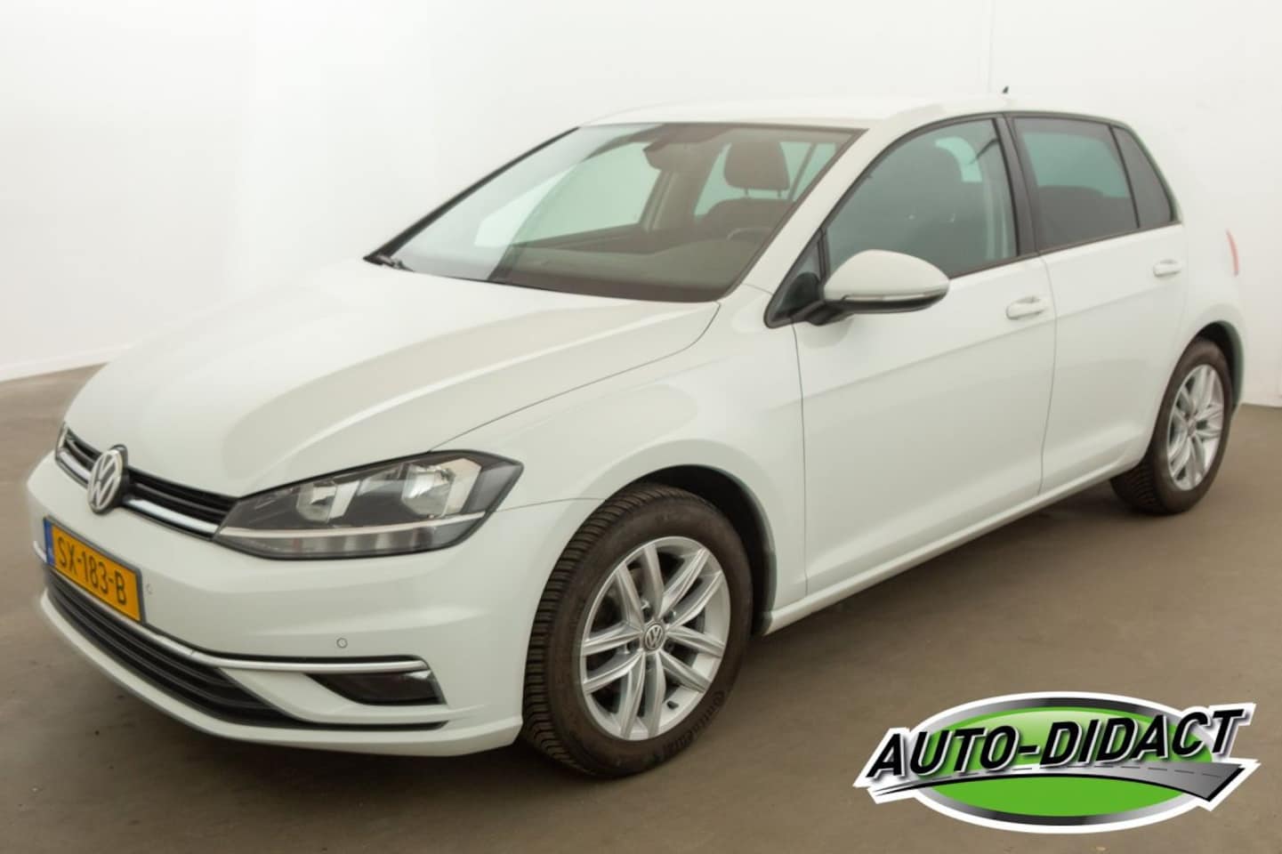 Volkswagen Golf - 1.0 TSI Navi Camera Clima Comfortline - AutoWereld.nl