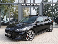 Ford Focus - 1.5 EcoBoost ST-Line X PANO B&O HUD VOL
