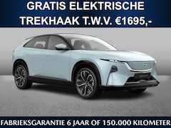Mazda CX-6e - Takumi 78 kWh | Gratis elektr. trekhaak t.w.v. €1695, - | Tot 468km range | Tot 200kW snel