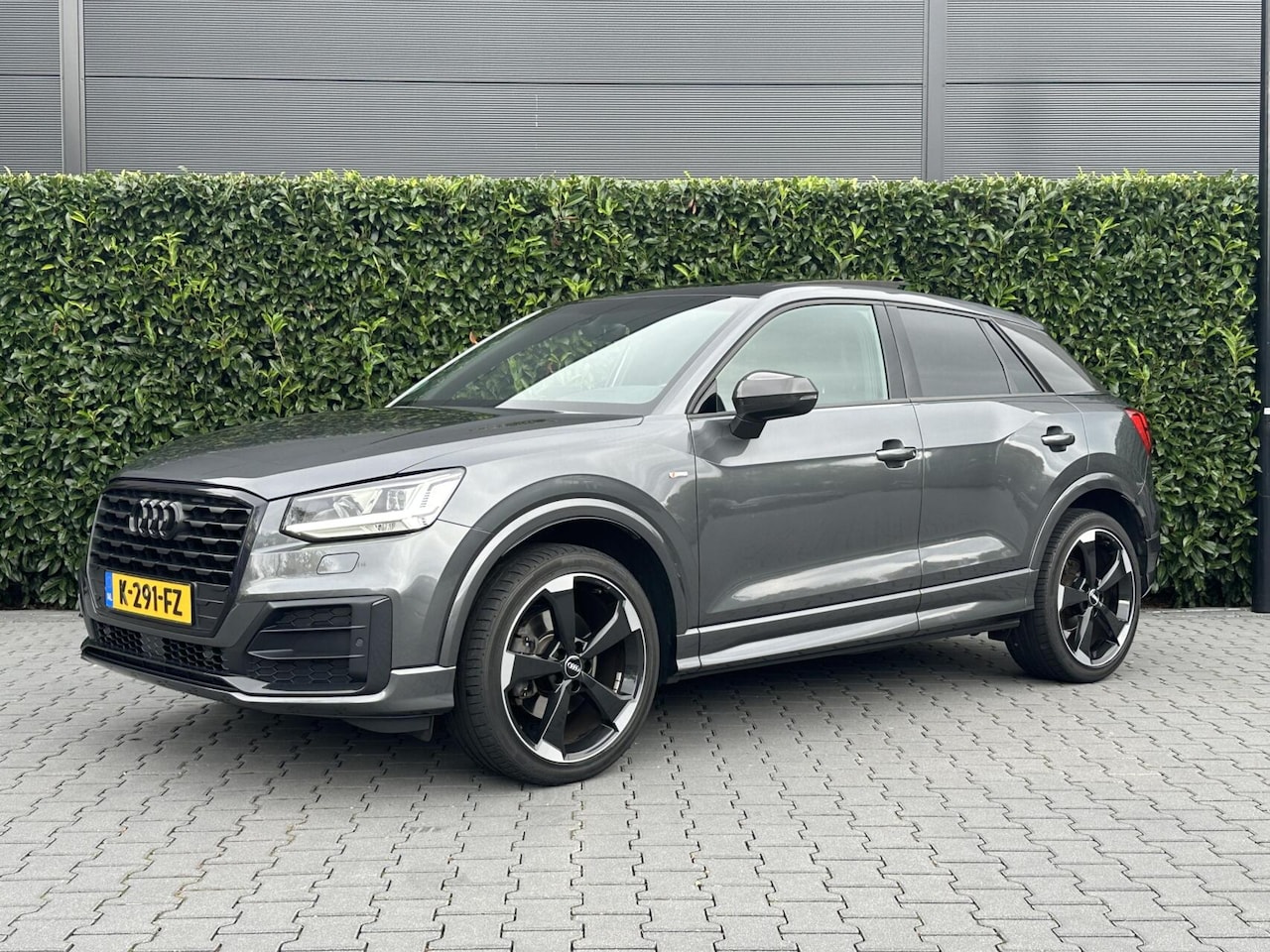 Audi Q2 - 1.4 TFSI CoD Launch Edition 1.4 TFSI CoD Launch Edition, PANORAMADAK, LEDER, VIRTUAL COCKPIT, B&O AUDIO, CARBON, TREKH - AutoWereld.nl