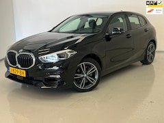 BMW 1-serie - 118i Executive Edition / NL-auto / BTW / CarPlay