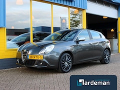 Alfa Romeo Giulietta - 1.4 T Distinctive |Panorama|Leder |Bose