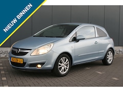 Opel Corsa - 1.2-16V Enjoy