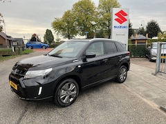 Suzuki Vitara - 1.4 Boosterjet Smart Hybrid Select // 10 jaar garantie // Carplay en Android auto // Rijkl