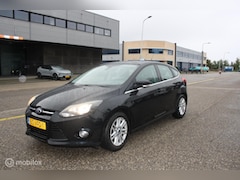 Ford Focus - 1.0 EcoBoost Titanium Distr & Wp Vervangen