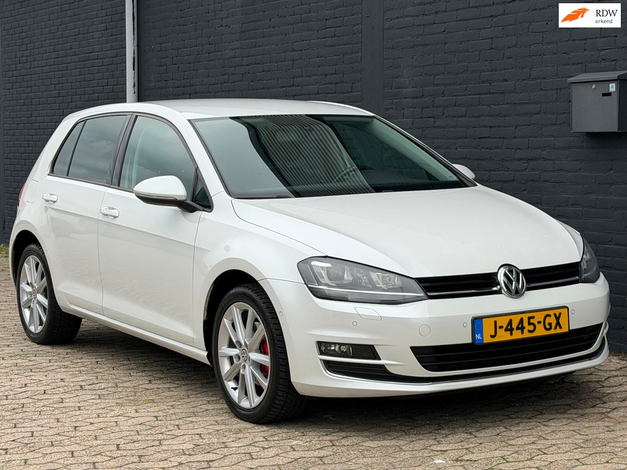 Volkswagen Golf - 1.4 TSI Highline ALCANTARA CLIMA CRUISE STOELVERWARMING - AutoWereld.nl
