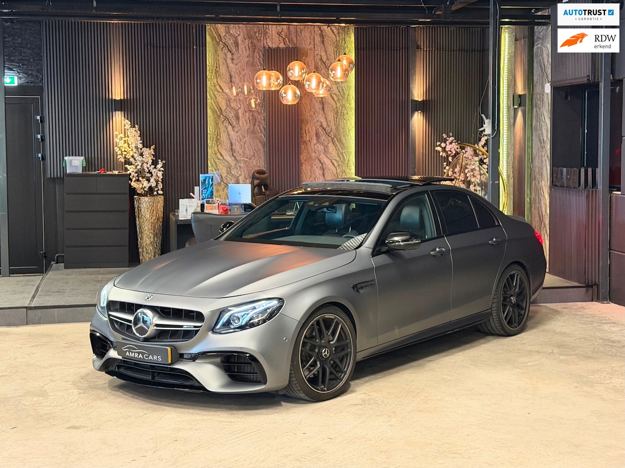 Mercedes-Benz E-klasse - AMG 63 4MATIC Premium|PANO|MEMORY|FULL OPTIONS - AutoWereld.nl