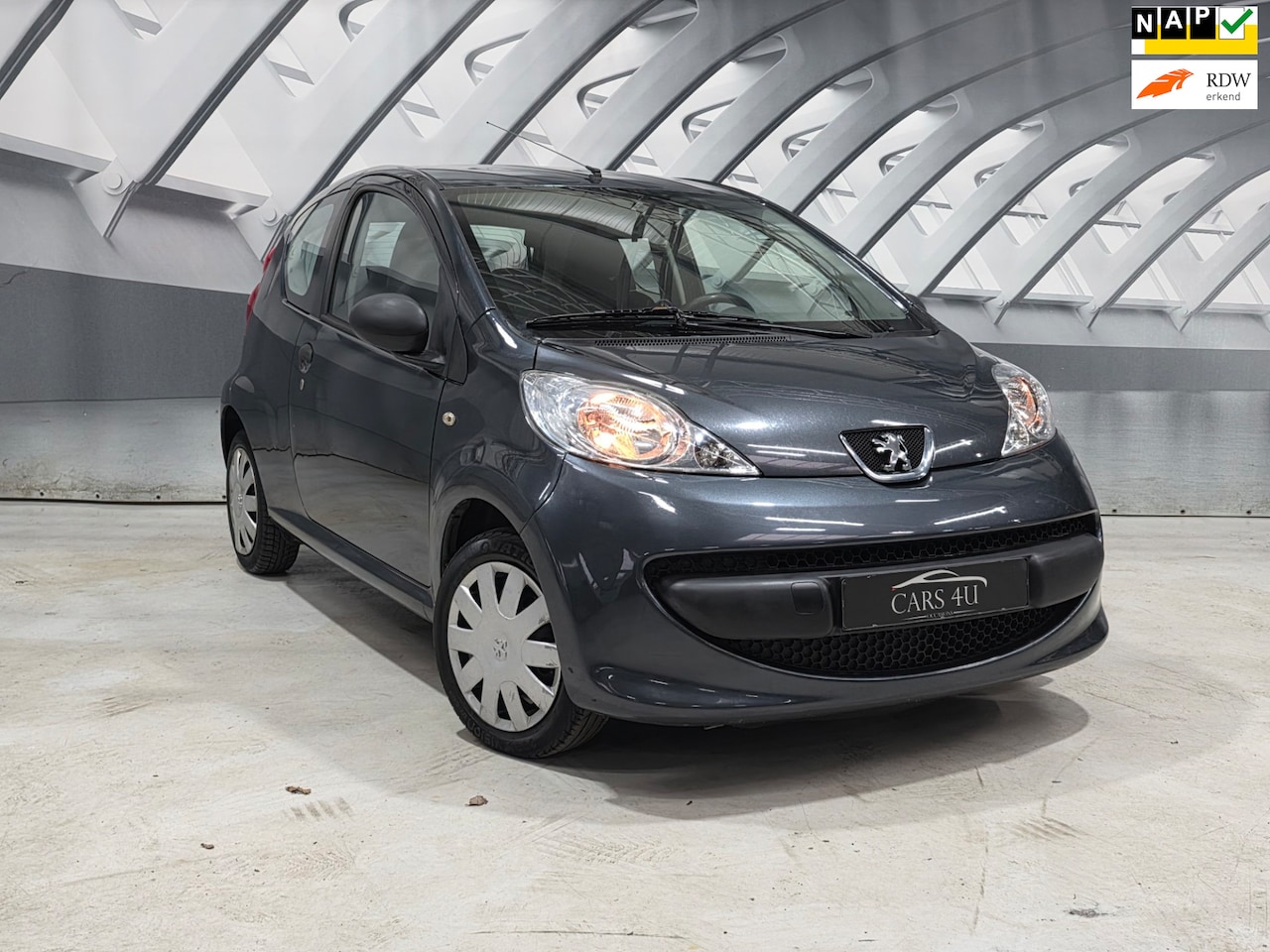 Peugeot 107 - 1.0-12V XR 1.0-12V XR - AutoWereld.nl