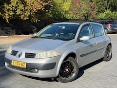 Renault Mégane - 1.6-16V Dynamique Comfort LPG-G3/Airco/Pano/Cruise