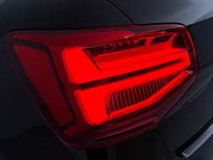 Audi Q2 - 35 TFSI Advanced edition | 150 pk S-tronic | Verlengde garantie | Navigatie | Parkeersenso