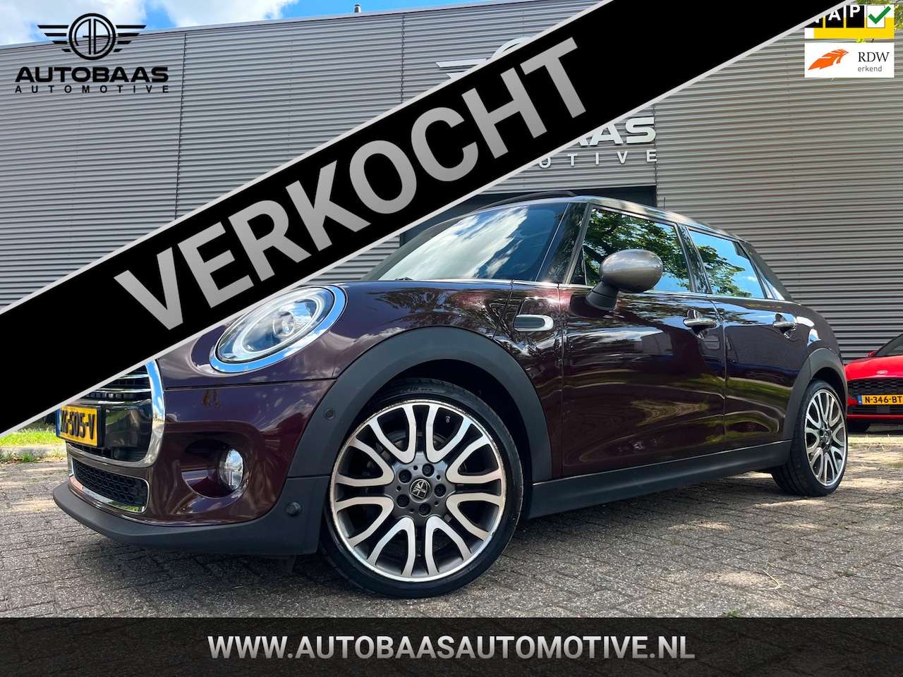 MINI 5-Deurs - 1.5 Cooper Chili Automaat +NLAUTO+PANORAMADAK+LEDER+HEAD-UP DISPLAY+FULL LED+18 INCH+STOEL - AutoWereld.nl