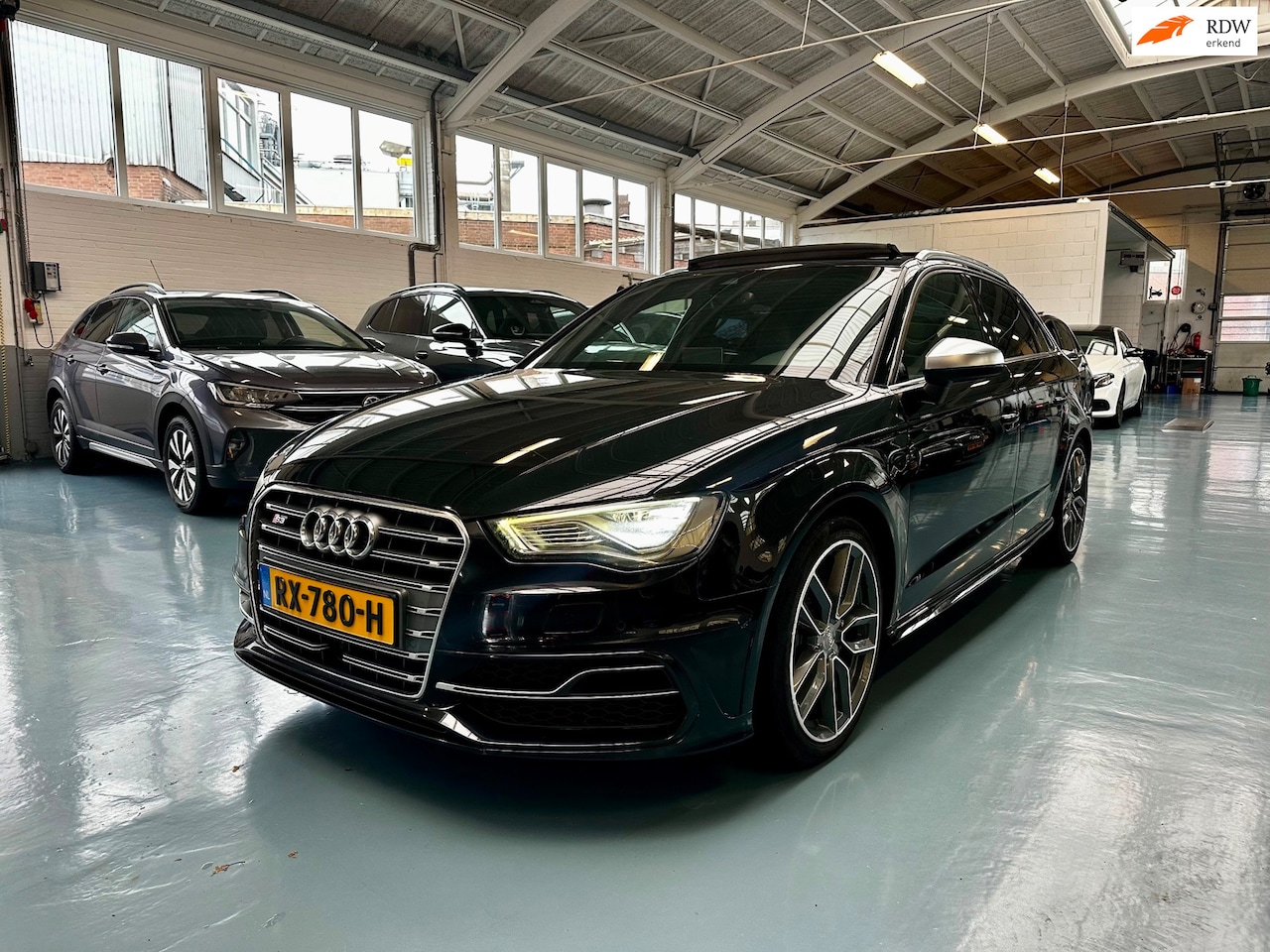 Audi A3 Sportback - 2.0 TFSI S3 quattro Pro Line Plus 2.0 TFSI S3 quattro Pro Line Plus - AutoWereld.nl