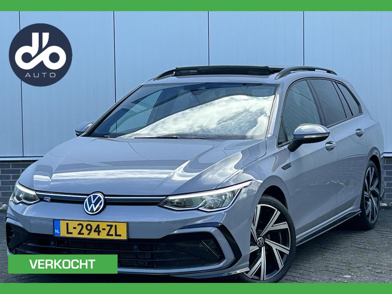 Volkswagen Golf Variant - 1.5 DSG AUTOM. 150pk eTSI R-Line PANO I DIGI DISPLAY I TREKHAAK I 18" LMV I ORG.NL + NAP + - AutoWereld.nl