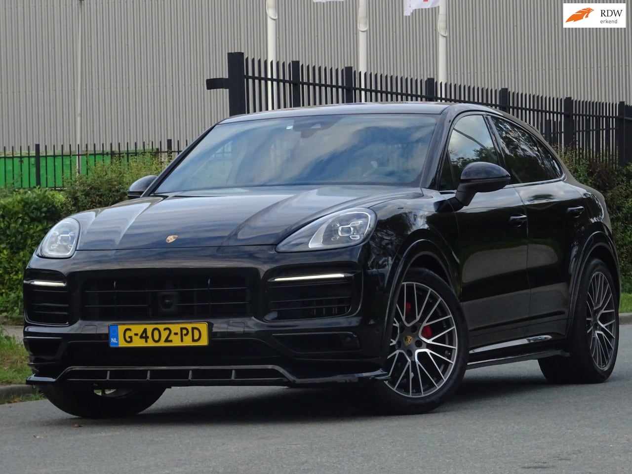Porsche Cayenne Coupé - 3.0 SPORT-DESIGN l MAXTON l PANORAMA - AutoWereld.nl