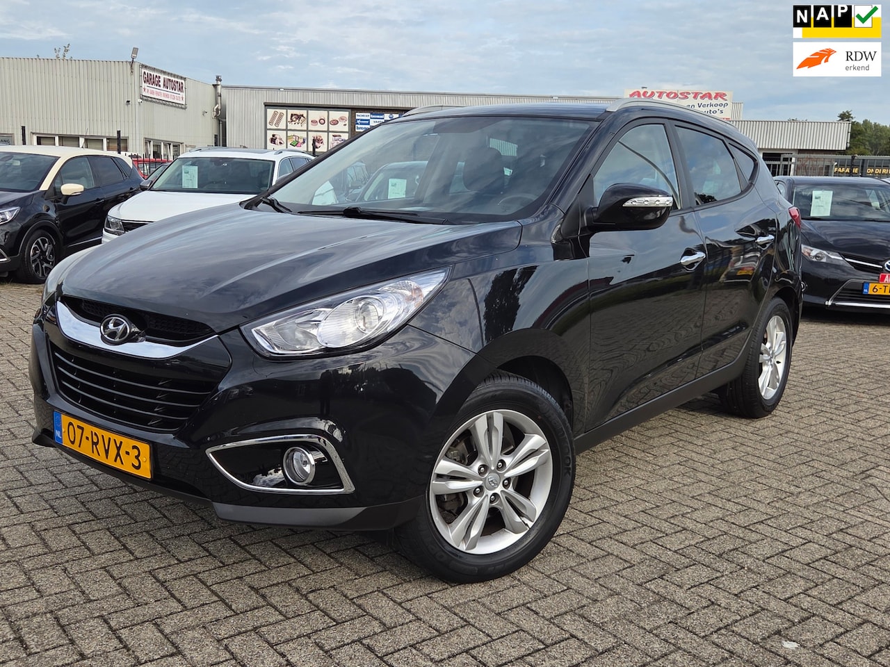Hyundai ix35 - 2.0i Style/TWEEDE EIGENAAR/TREKHAAK/CRUIS CONTROL - AutoWereld.nl