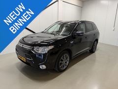Mitsubishi Outlander - 2.0 PHEV instyle Leder, Open Dak, Trekhaak