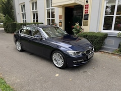 BMW 3-serie - 328i High Executive