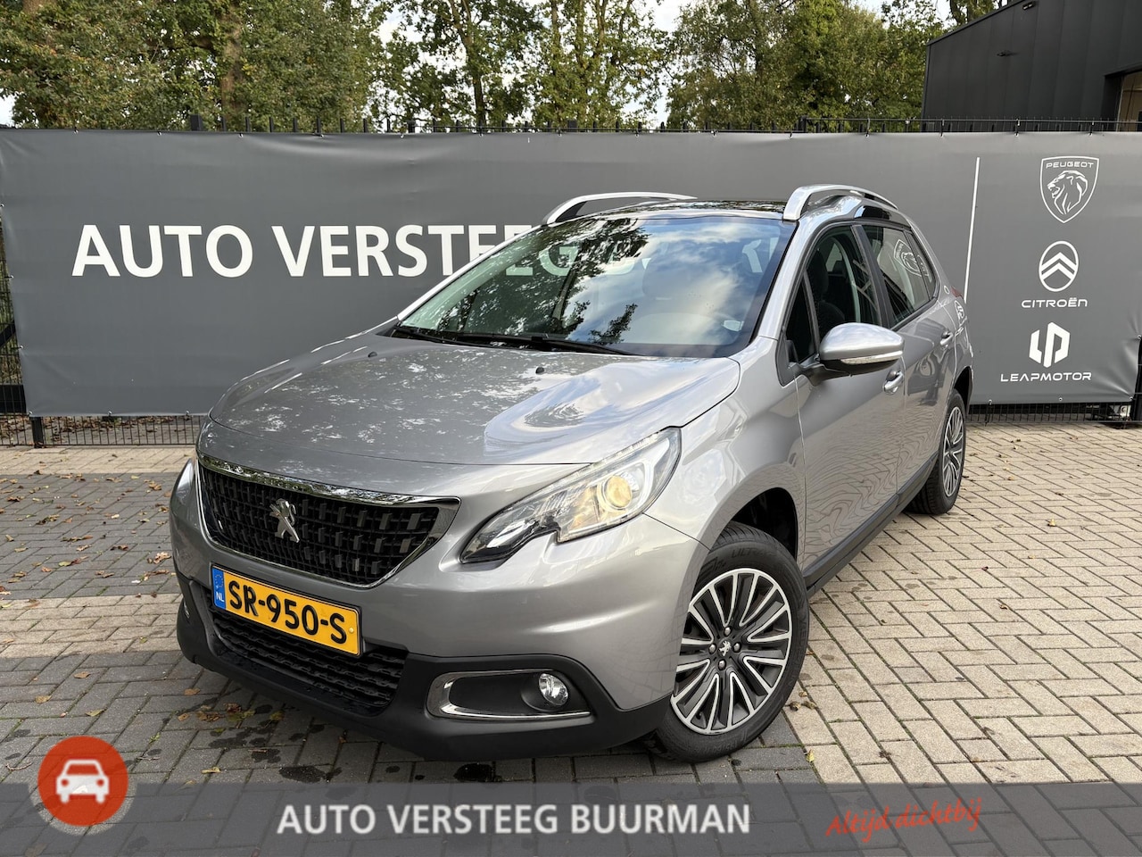 Peugeot 2008 - 1.2 PureTech Blue Lion 110pk Trekhaak, Panoramadak, Navigatie, Airco, Dealer Onderhouden! - AutoWereld.nl