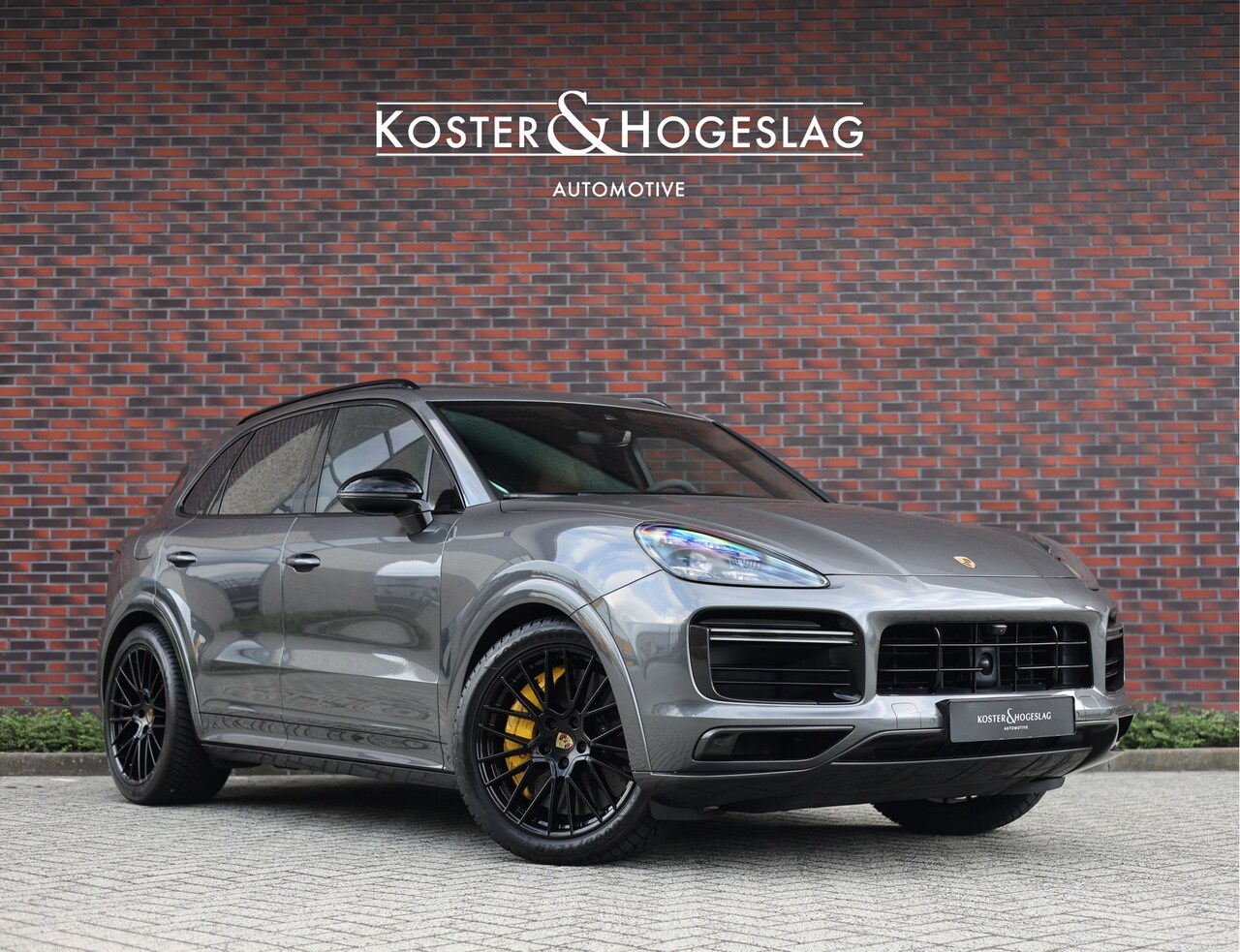 Porsche Cayenne - 4.0 Turbo S E-Hybrid | Pano - Trekhaak - Sport Chrono - AutoWereld.nl
