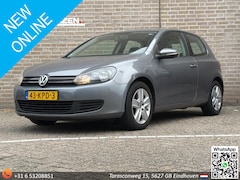 Volkswagen Golf - 1.2 TSI Comfortline BlueMotion | Cruise | Climate |