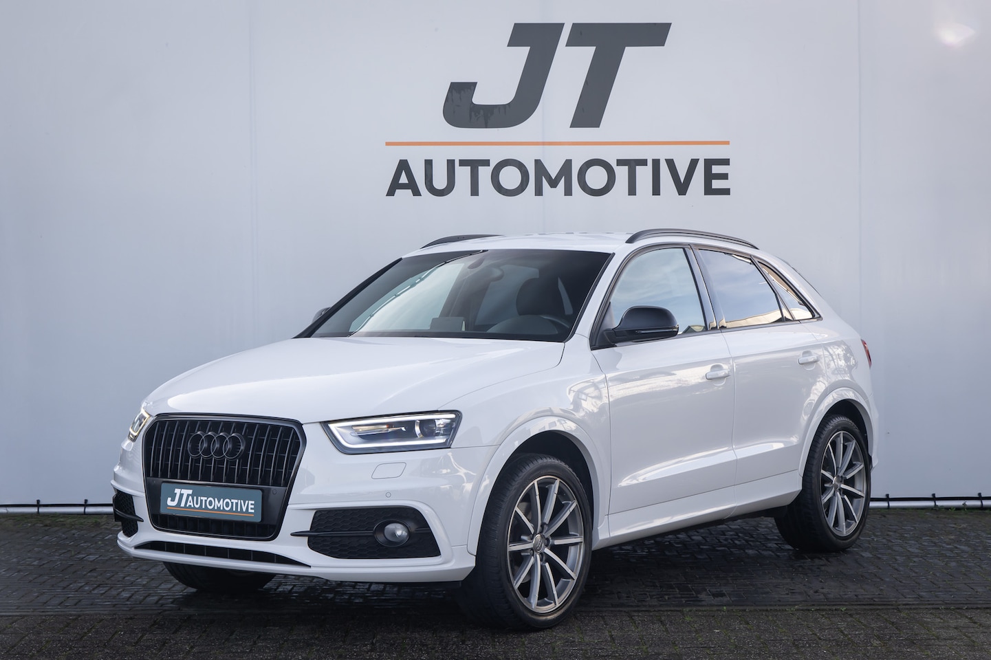 Audi Q3 - 1.4 TFSI Pro s-line 150pk Trekhaak | Stoelverwarming | Half ledere bekleding | Camera | Pd - AutoWereld.nl