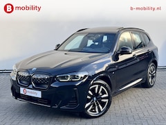 BMW iX3 - High Executive M-Sport 80 kWh SOH 100% Panoramadak NL Auto | Elektrische Stoelen | Achteru