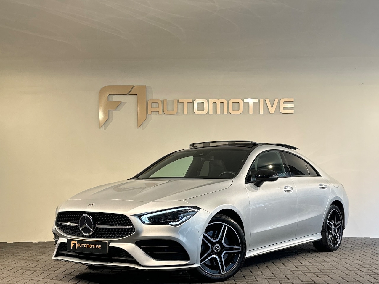 Mercedes-Benz CLA-Klasse - 250 e AMG Pano|Keyless|Memory|Sfeer|BlindSpot - AutoWereld.nl