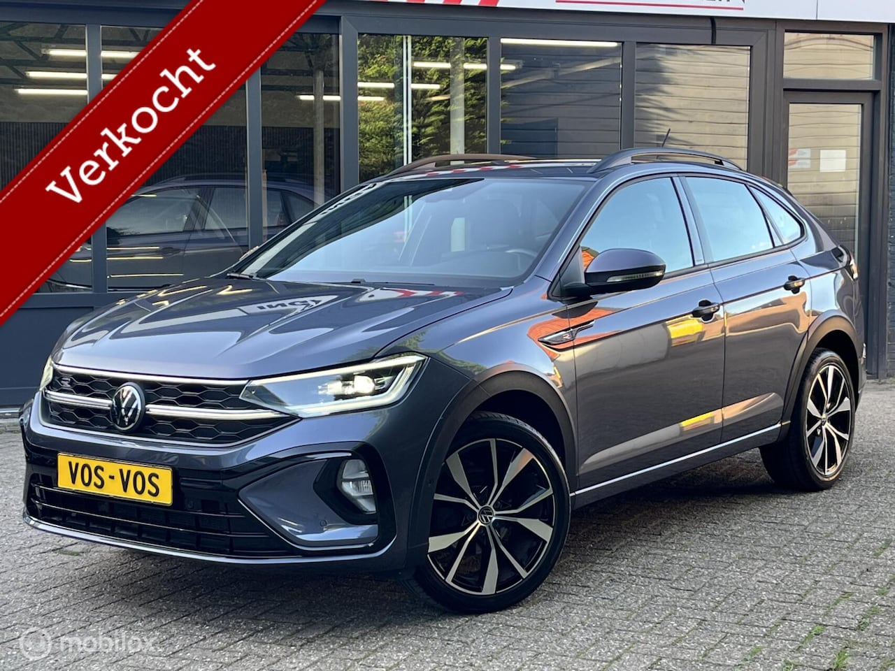 Volkswagen Taigo - 1.5 R-Line | IQ.Light| Camera| Stoelverw - AutoWereld.nl