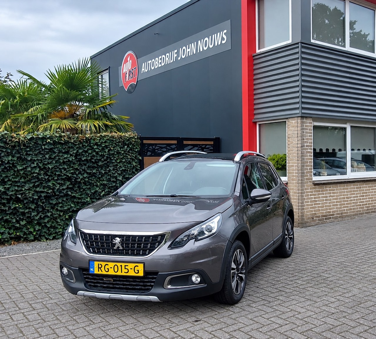 Peugeot 2008 - 1.2 PureTech Allure 1.2 PureTech Allure - AutoWereld.nl