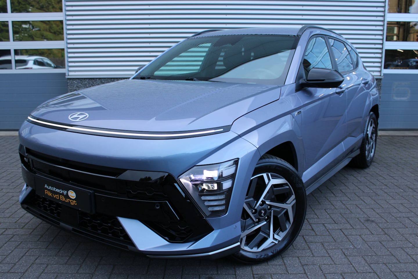 Hyundai Kona - 1.6 GDI HEV Premium Sky N LINE full option! stoel/stuur verwarming en koeling, elekt stoel - AutoWereld.nl