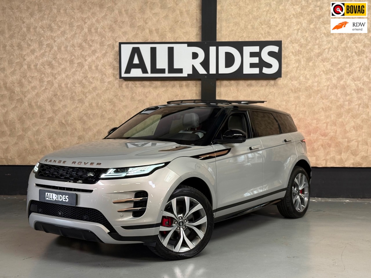 Land Rover Range Rover Evoque - 1.5 P300e AWD Autobiography R Dynamic | Pano | Stoelverwarming | Camera | Led | Carplay - AutoWereld.nl