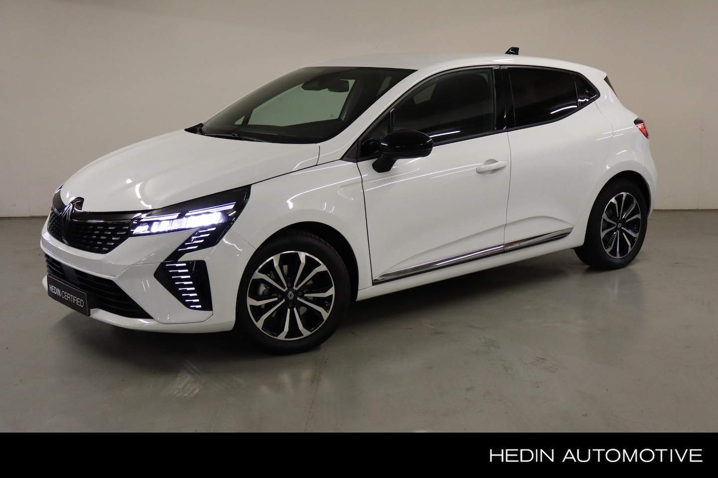 Renault Clio - E-Tech Full Hybrid 145 Techno | Automaat | Easy Link Multimedia & Navigatie | LED Pure Vis - AutoWereld.nl