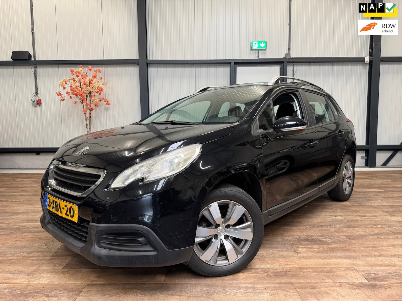 Peugeot 2008 - 1.2 VTi Access / AUTOMAAT / AIRCO / CRUISE / - AutoWereld.nl