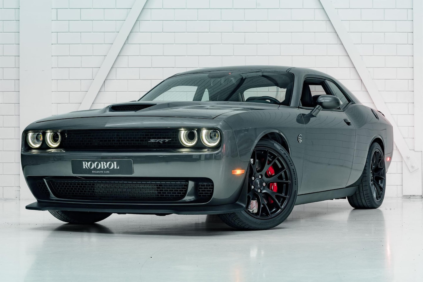 Dodge Challenger - SRT Hellcat l 6.2 V8 715pk l Harman Kardon l Schuifdak l BTW l - AutoWereld.nl