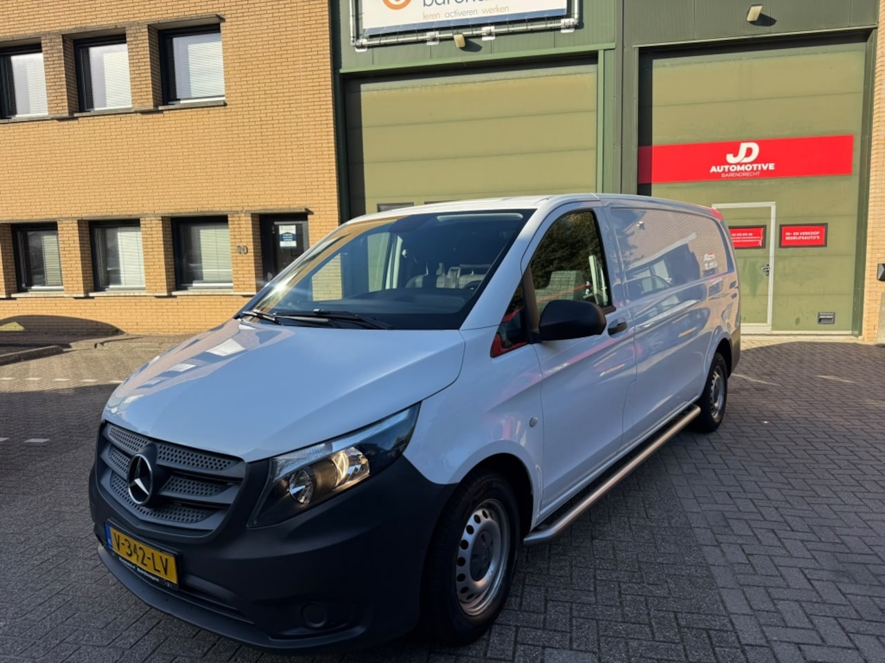 Mercedes-Benz Vito - 111 CDI Func. Ex.L. - AutoWereld.nl
