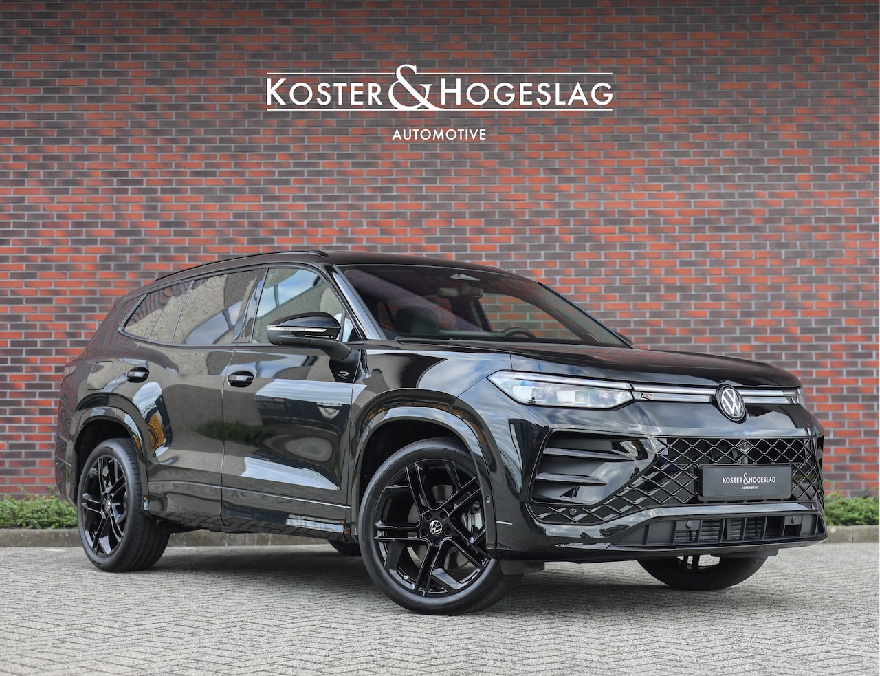 Volkswagen Tayron - 1.5 eTSI R-Line | Pano - HUD - 7zits - AutoWereld.nl